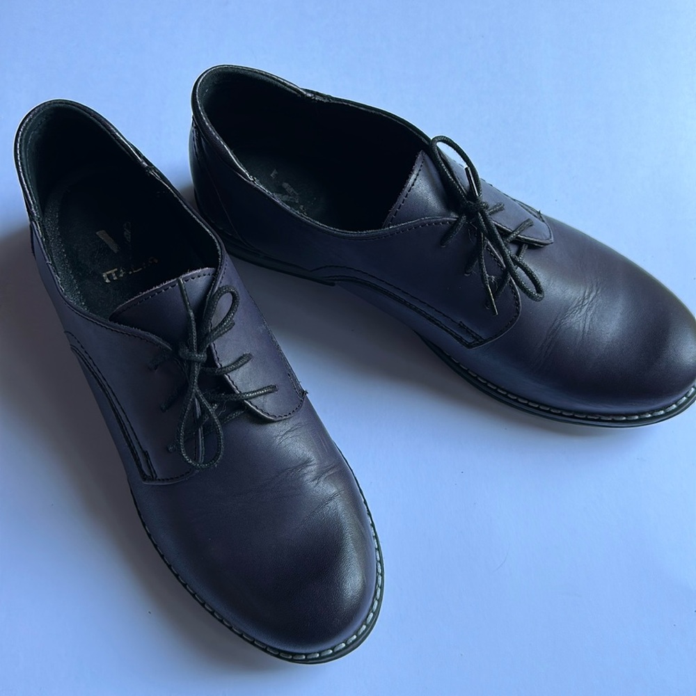 V Italia Leather Oxford Lace-Up Shoes Eggplant Purple EU 40